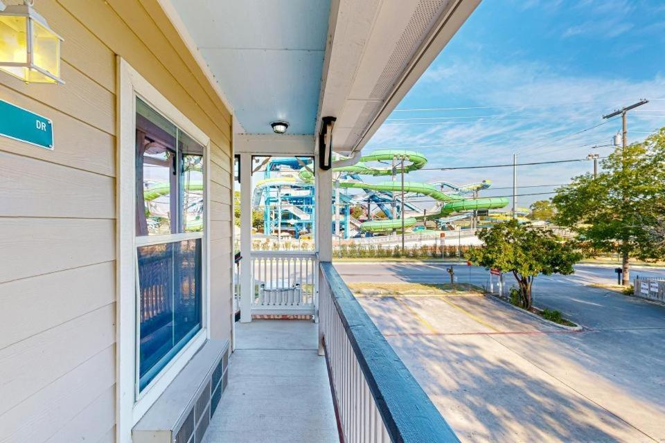 Wasser Lodge #202 - Wasser Slide New Braunfels Exterior photo